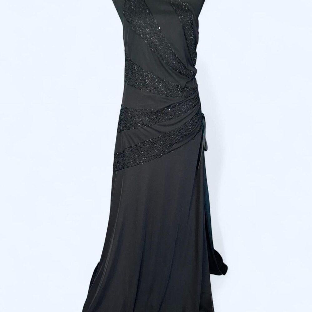 Y2K black beaded one-shoulder gown / City-triangles Black Dress